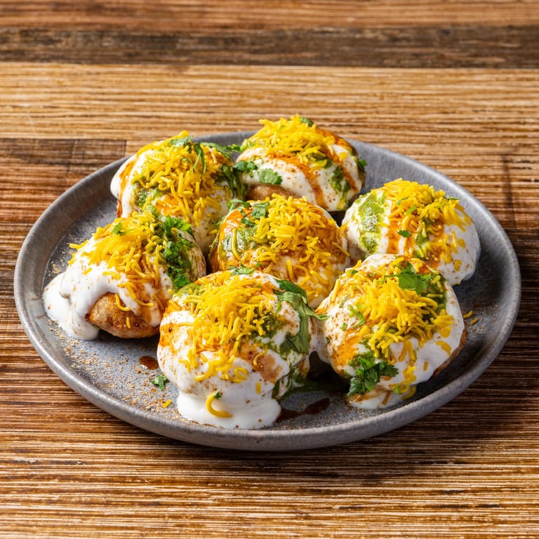 Savor Our Lunch Delights